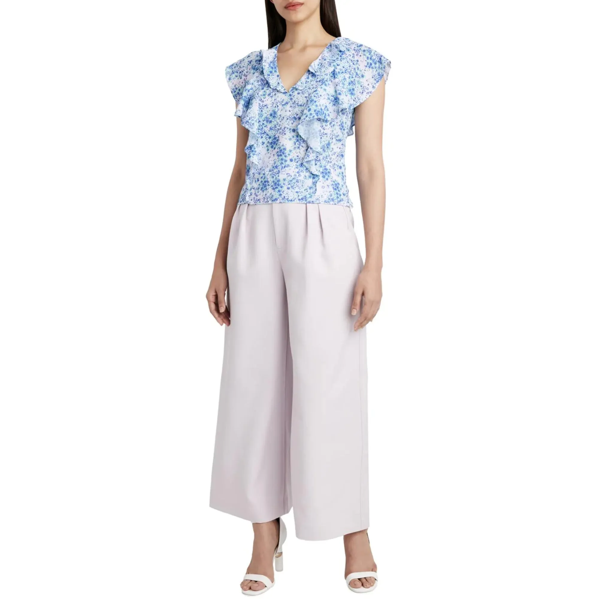 BCBGeneration Women's Floral Print Flutter Sleeve Ruffle Blouse Top