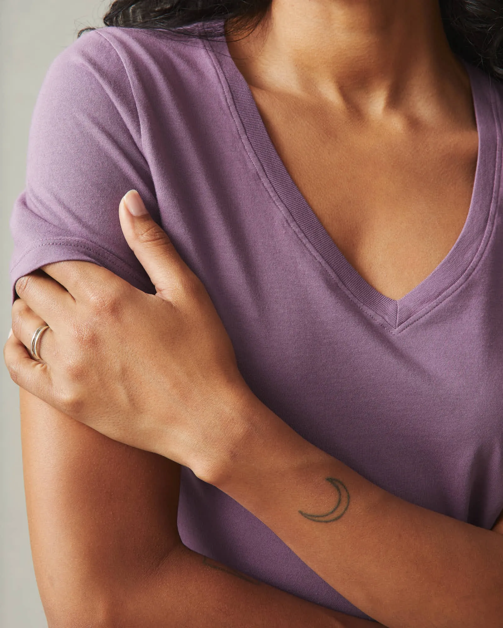 Classic Cotton V-Neck Tee - Plum Berry