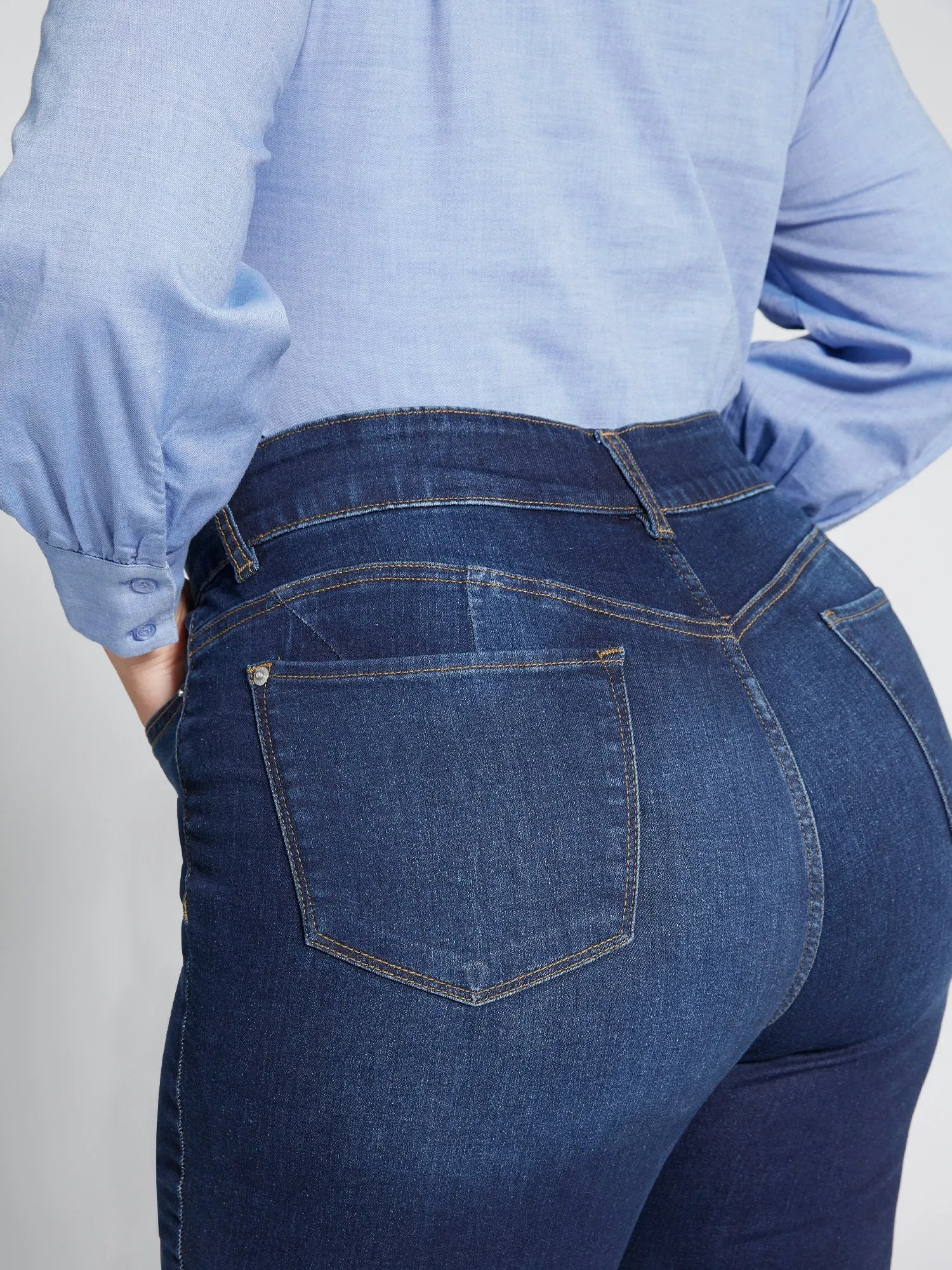 Curvy High-Waisted Super-Skinny Jeans - Dark Wash