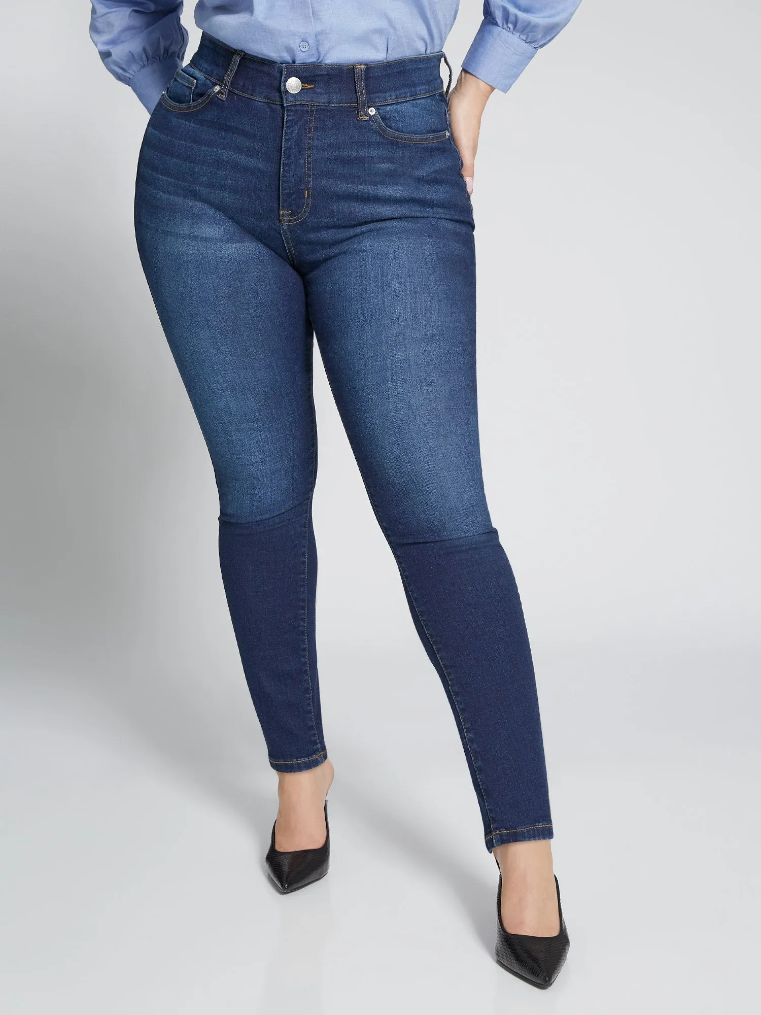 Curvy High-Waisted Super-Skinny Jeans - Dark Wash