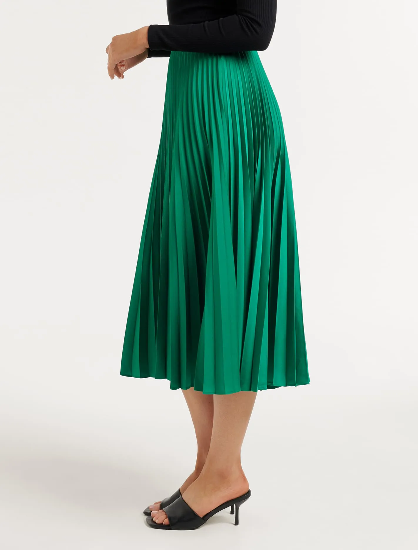 Ester Petite Satin Pleated Skirt