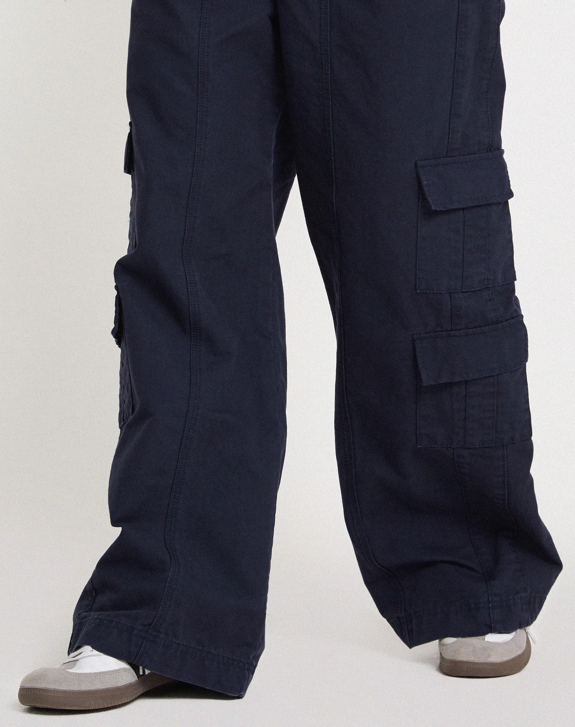 Hansa Cargo Trouser in Navy