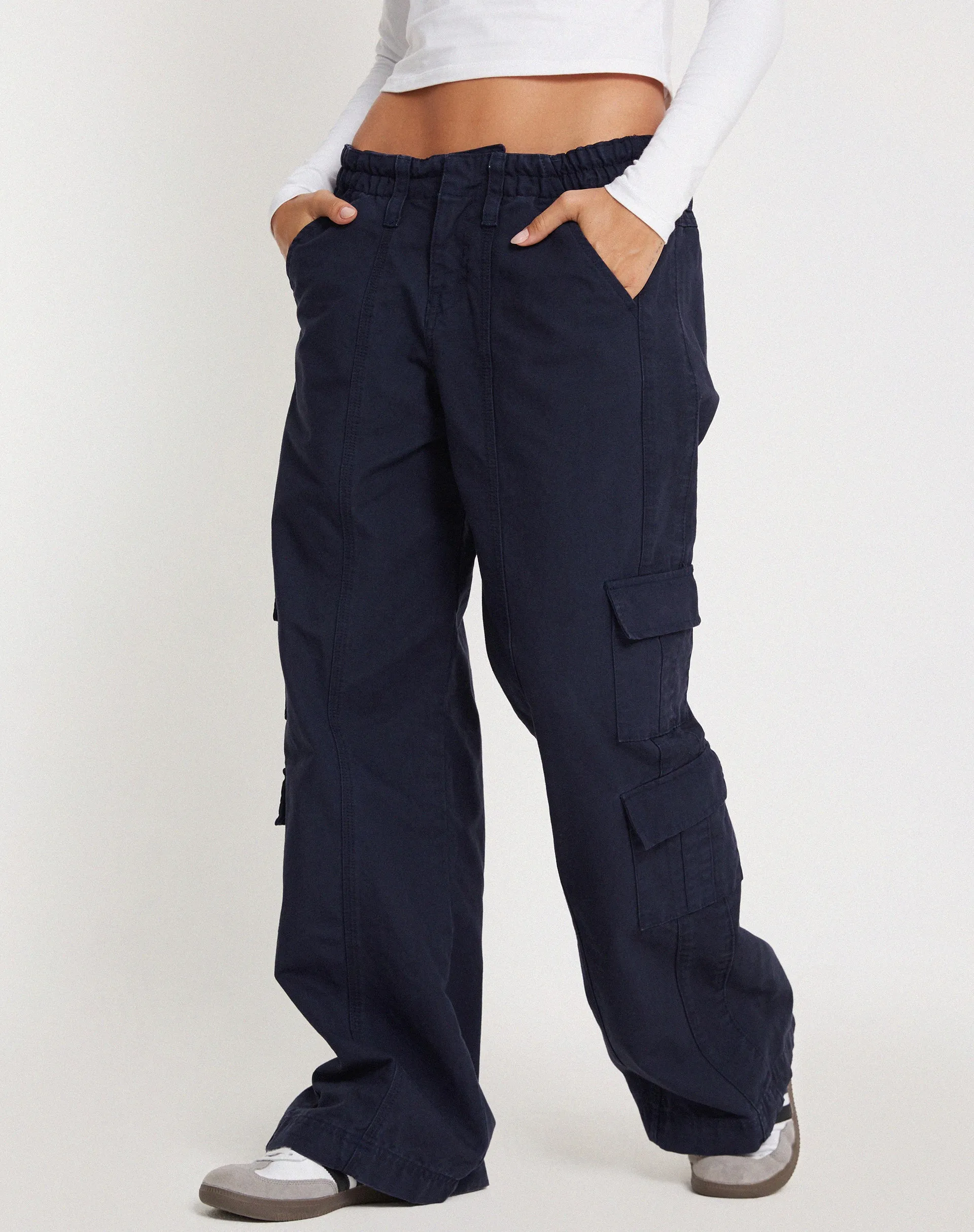 Hansa Cargo Trouser in Navy