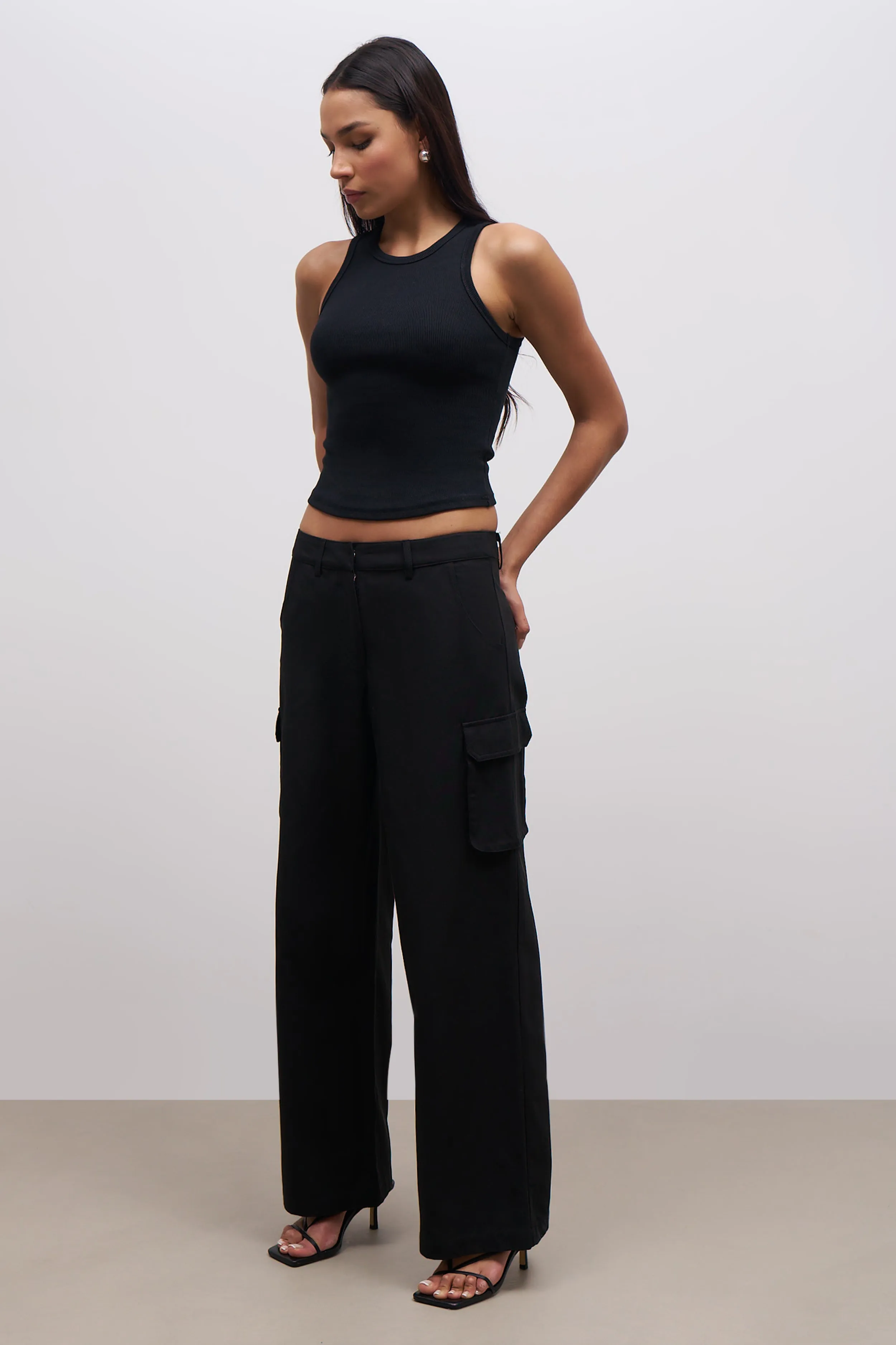 Low Rise Cargo Trousers - Black