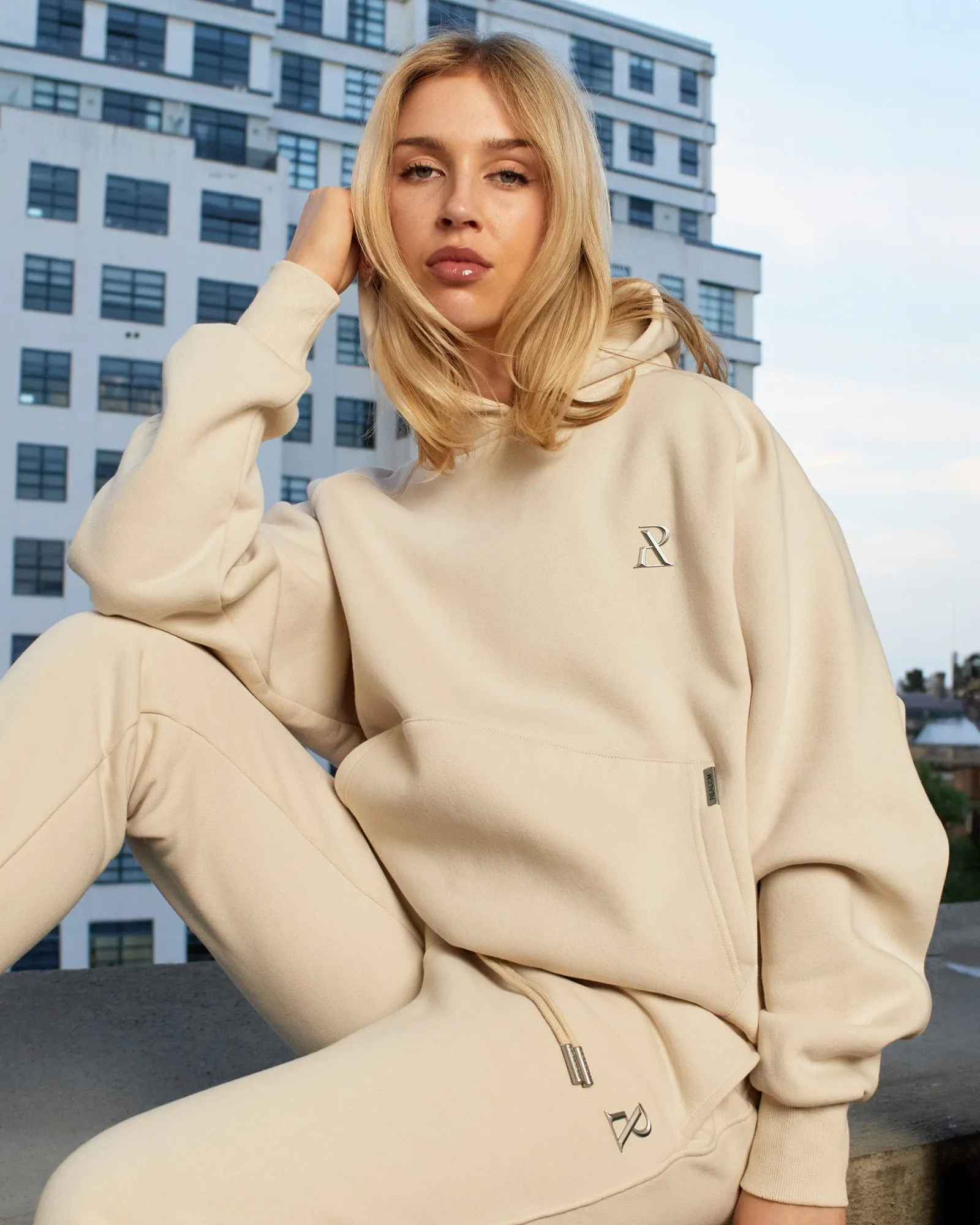 SSS REALISM RADIANT HOODIE IVORY