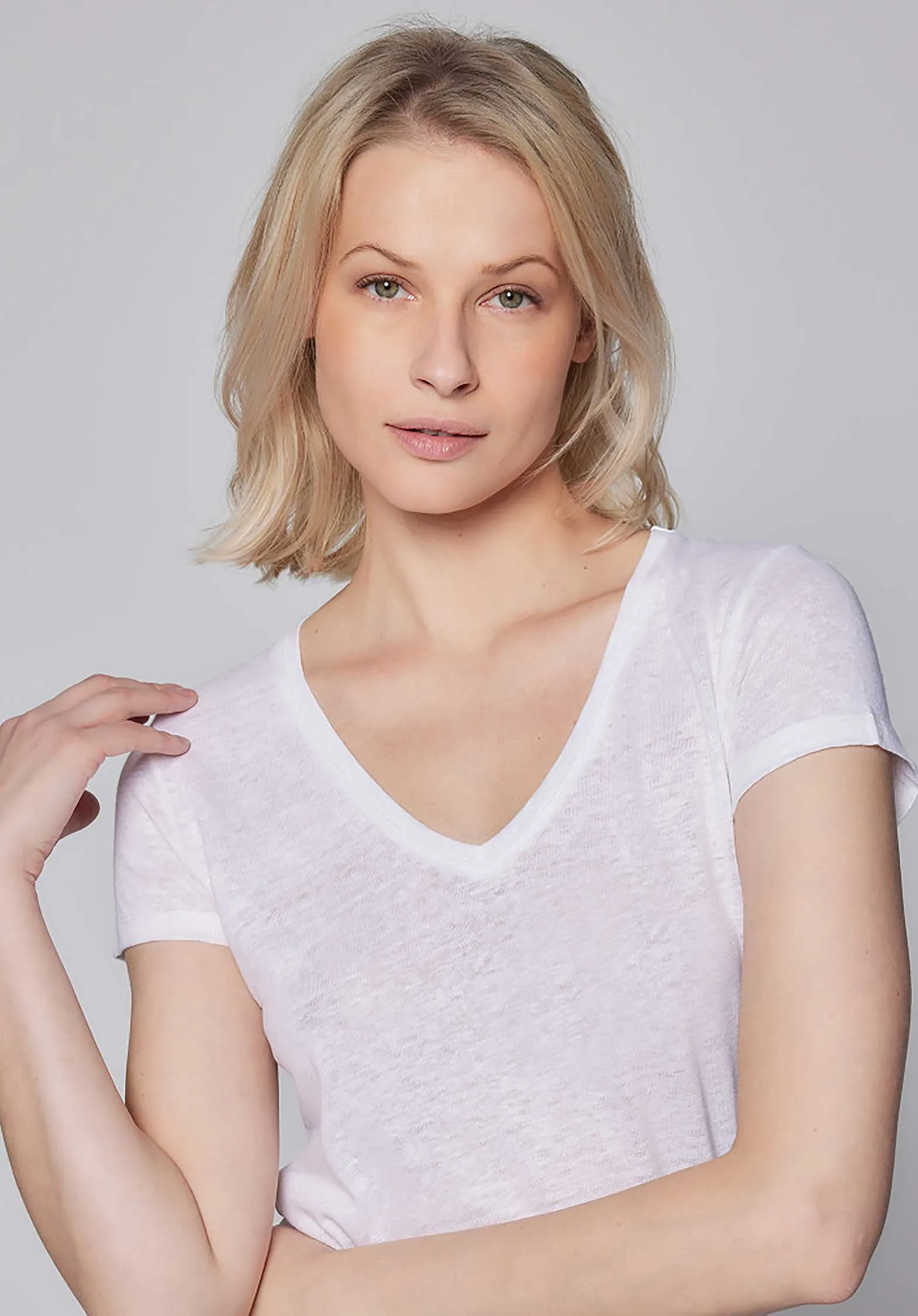 T-shirt V Neck Short M011-fts265 White
