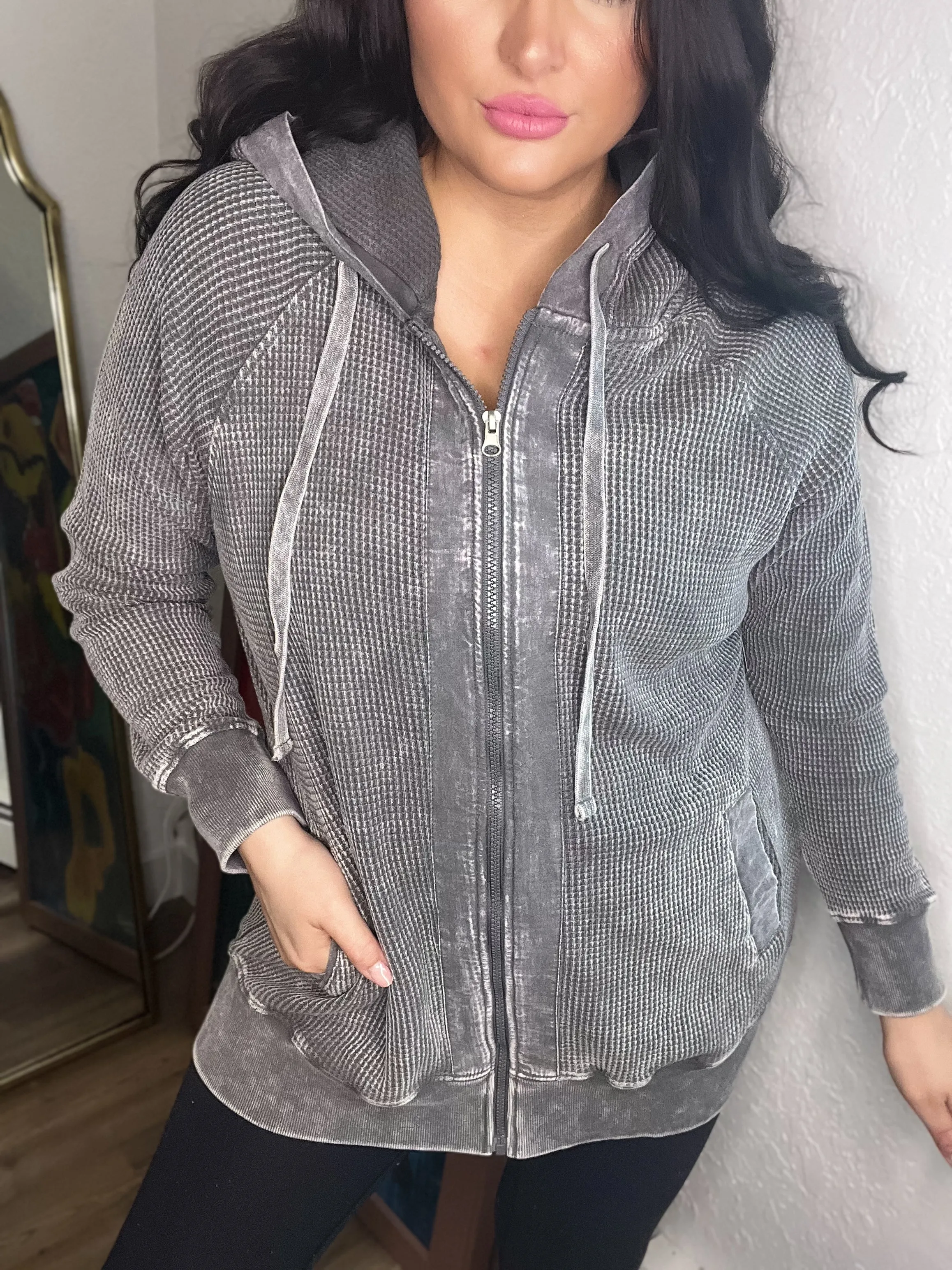 Tash Oversize Waffle Mineral Wash Hoodie- Urban Chic